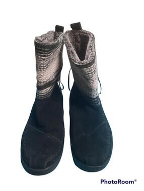 TOMS Nepal Boots Size 7 Black Grey Womens Leather Blend